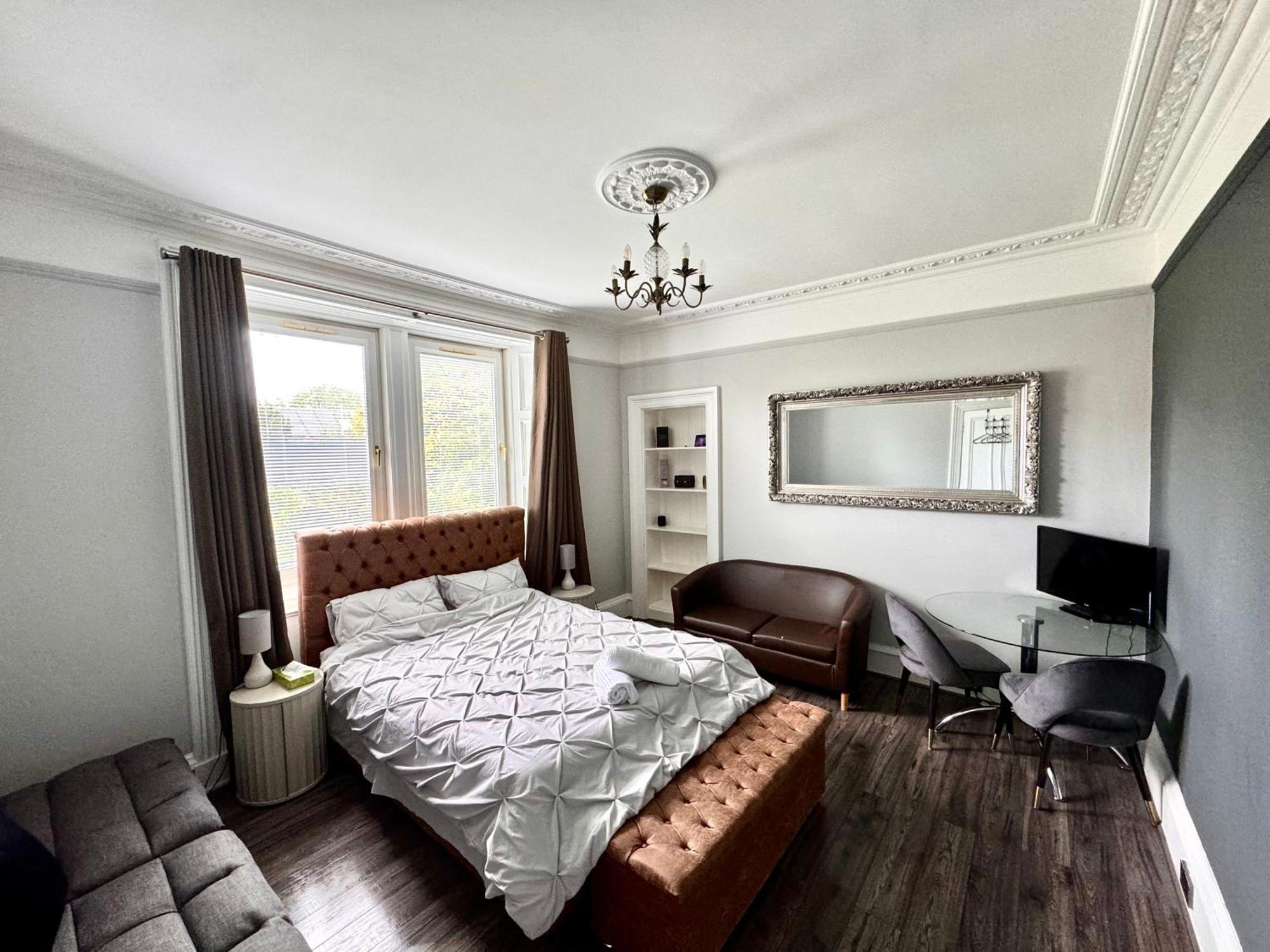 Immanuel House - Modern Luxury Victorian Home 1872 - Free Parking & Superfast Fibre Optic Wifi Edimburgo Camera foto